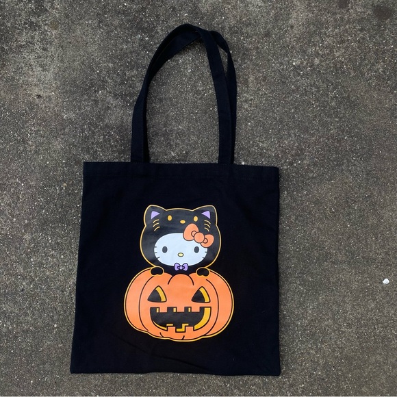 Hello kitty totebag - Picture 1 of 3